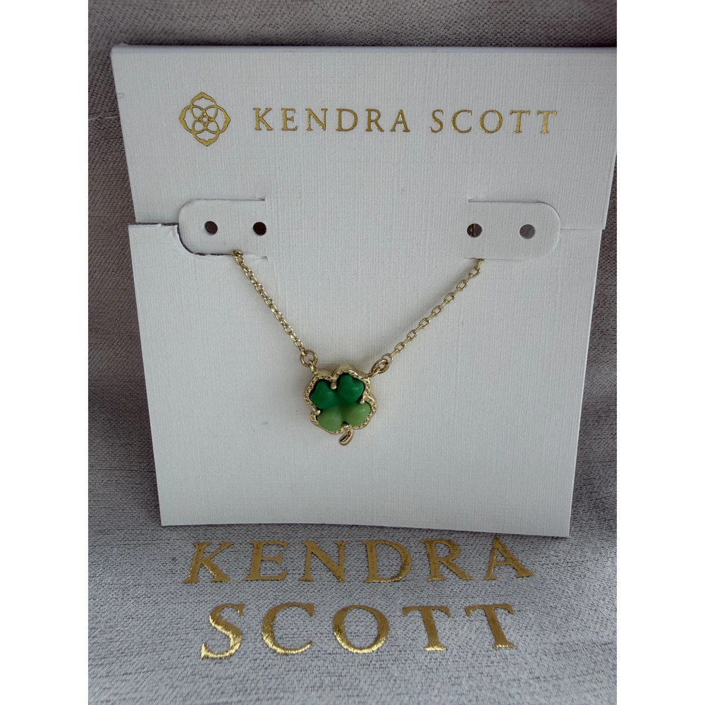 Kendra Scott four-leaf clover pendant necklace